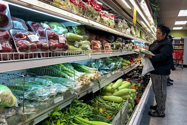 Familia necesita 692,32 dólares por mes para cubrir la canasta alimentaria, según Cendas-FVM