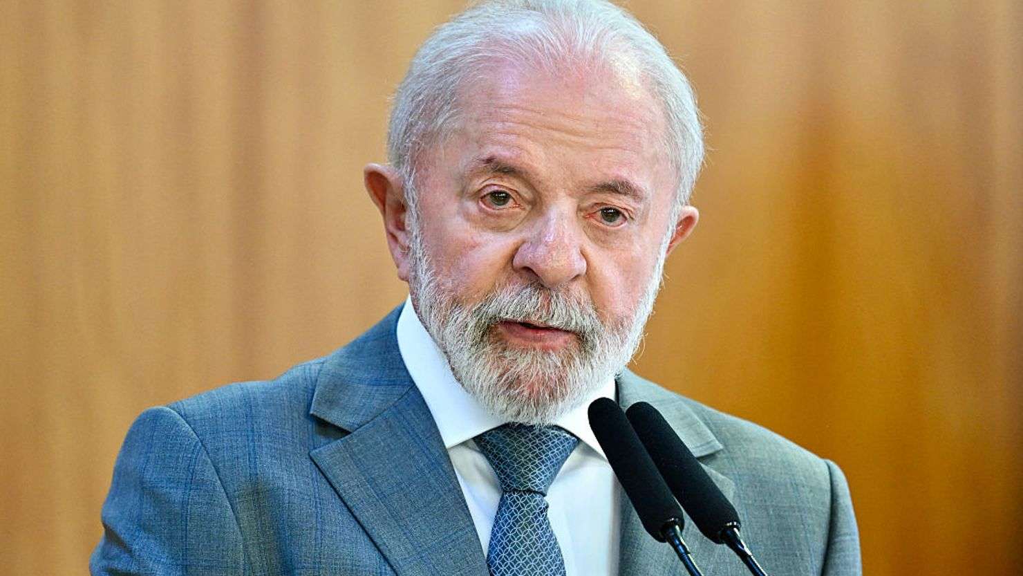 Lula pone en duda que Irán fabrique armas nucleares