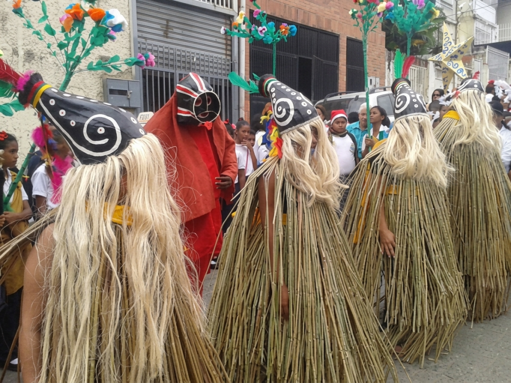 Amazonas mantiene su legado ancestral en sus danzas y festejos