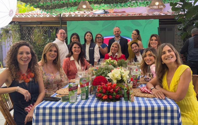 figuras venezolanas celebran el amor maternal